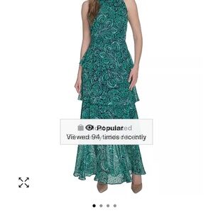 Elegant Green Paisley Maxi Dress